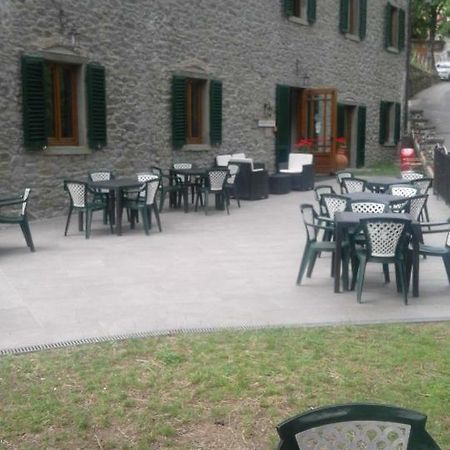La Foresta Albergo Ristorante Pizzeria Badia Prataglia Zewnętrze zdjęcie